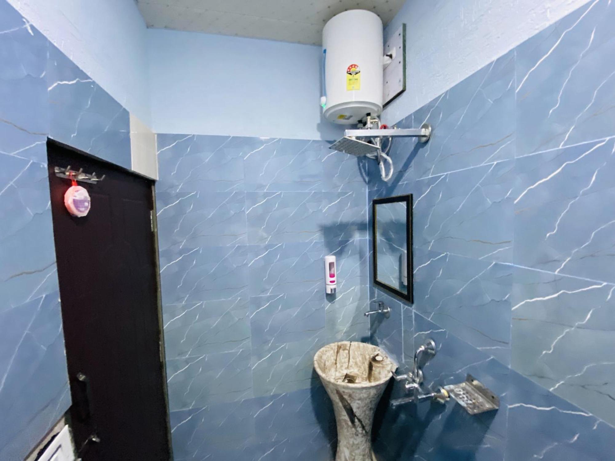 Dharohar Homestay By Yatrimap Rishikesh Exterior photo
