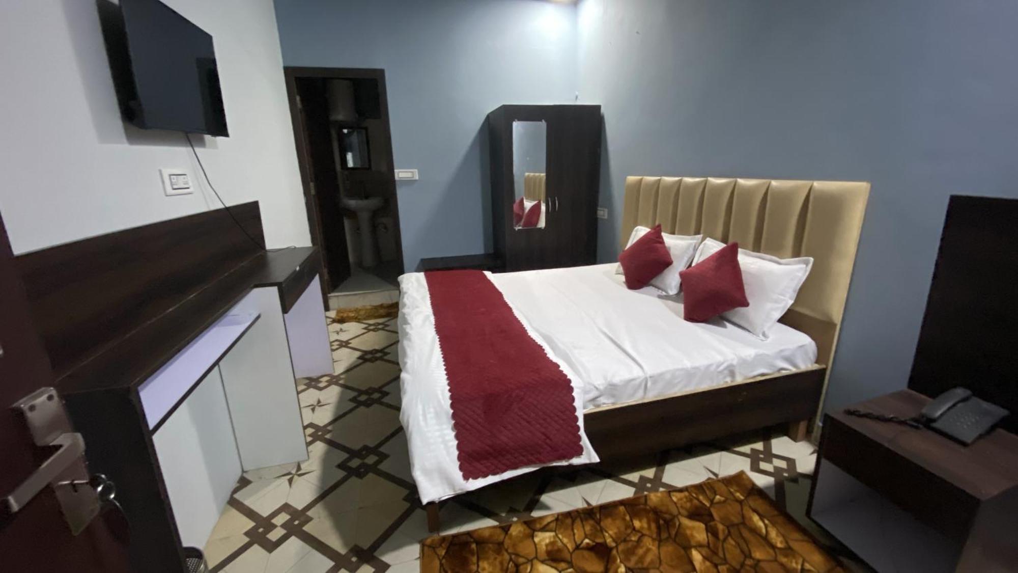 Dharohar Homestay By Yatrimap Rishikesh Exterior photo